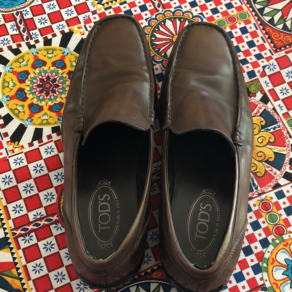 TOD'S Brown Leather Slip-On Loafers